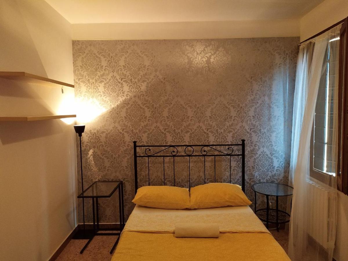 Hotel Two Steps From Rialto à Venise Extérieur photo