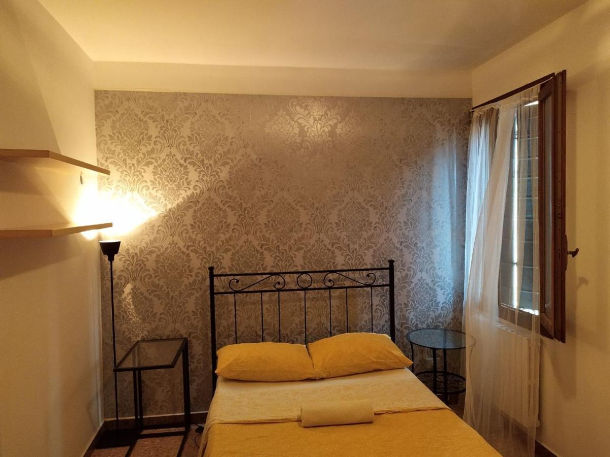 Hotel Two Steps From Rialto à Venise Extérieur photo