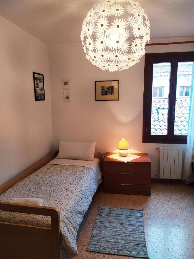 Hotel Two Steps From Rialto à Venise Extérieur photo