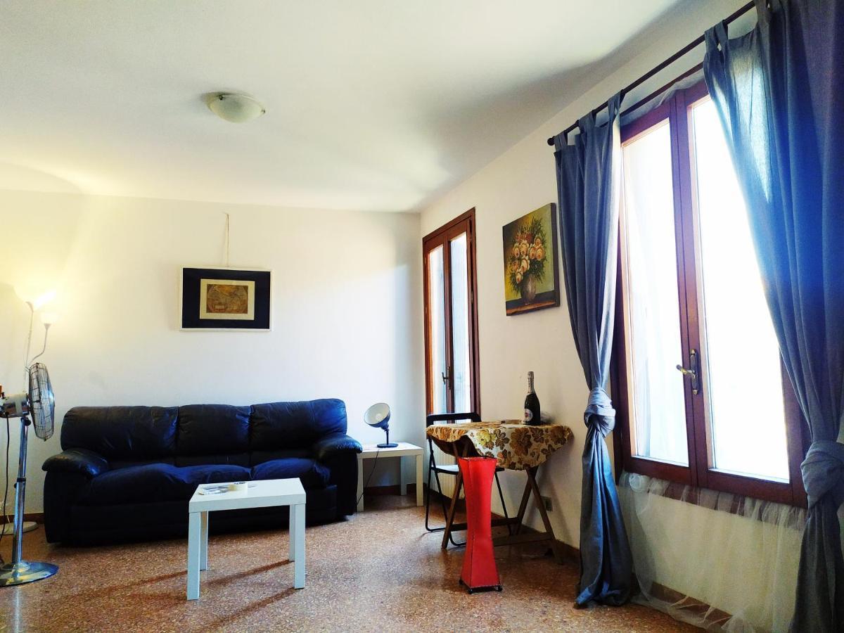 Hotel Two Steps From Rialto à Venise Extérieur photo