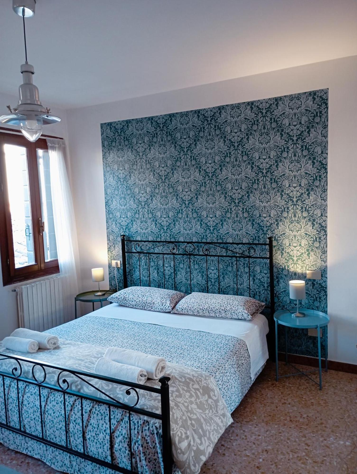 Hotel Two Steps From Rialto à Venise Extérieur photo